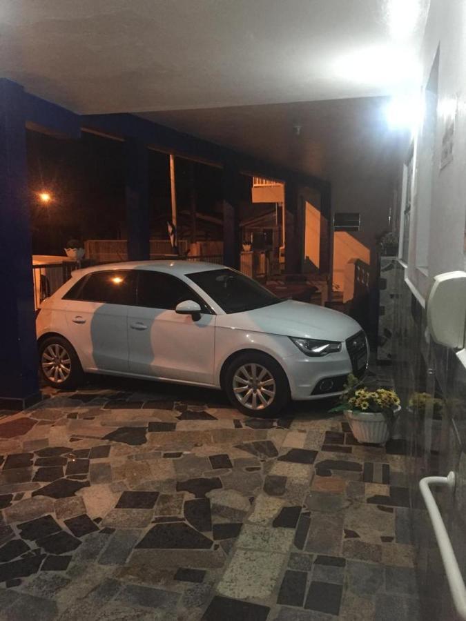 Pousada Vitoria *